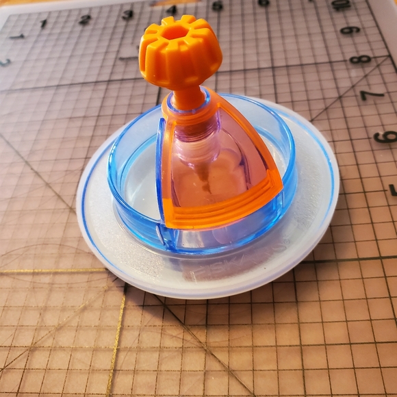 Fiskars Ultra ShapeXpress Shape Cutting Starter Set - Picture 9 of 10